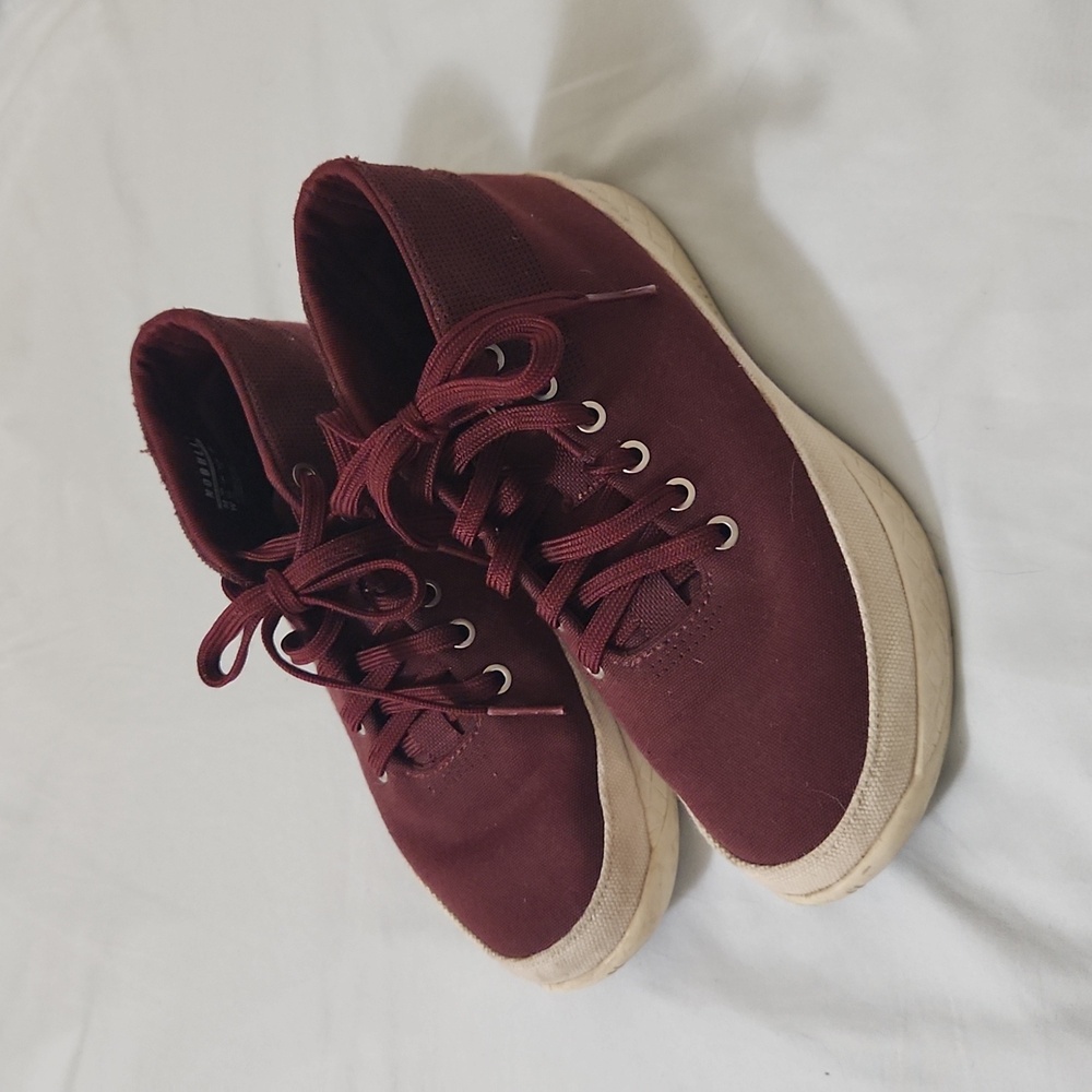 NOBULL PROJECT Unisex Cabernet Canvas Mid Trainer Athletic Shoe